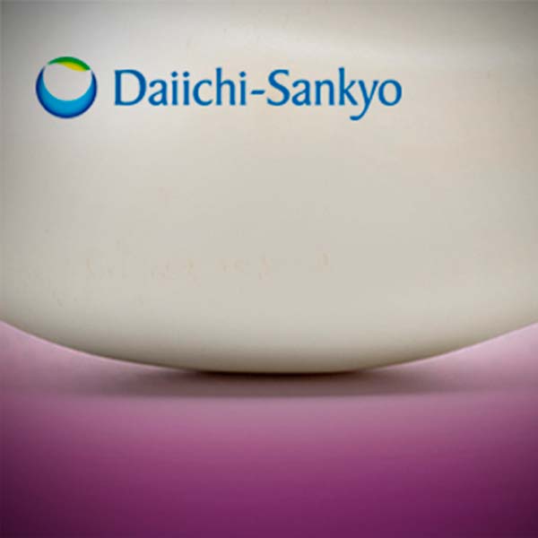 Daiich Sakyo Hirudoid - Portifolio Creative Edition